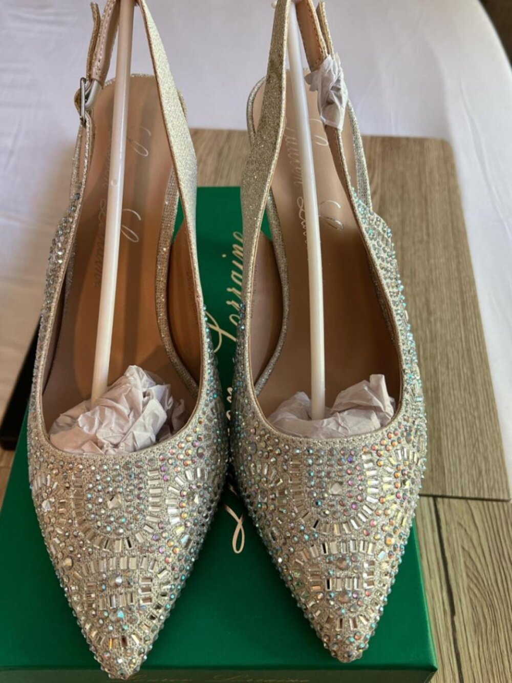 Women's Gold and Silver Courts